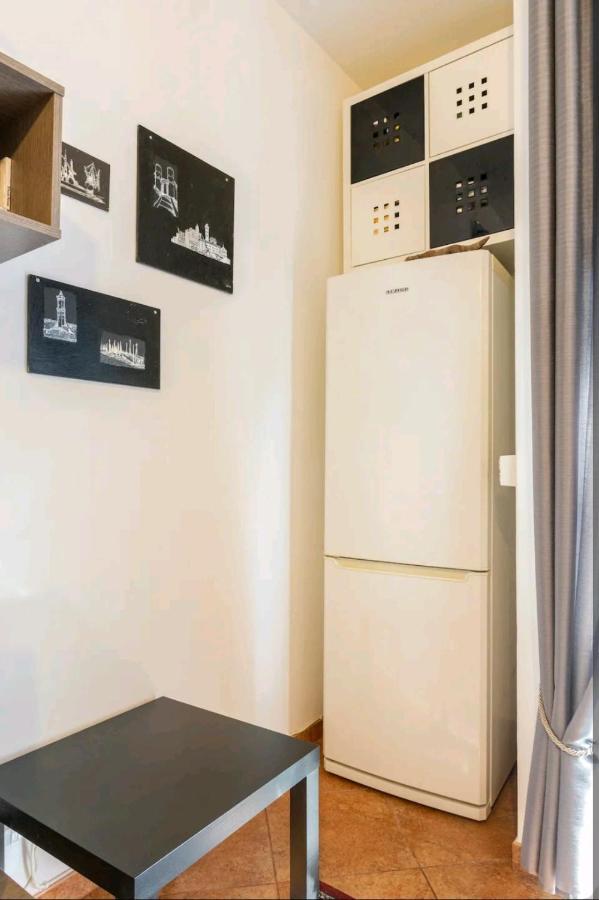 Camera Privata Nell'Appartamento In Zona Residenziale Con 2 Piscine 라팔로 외부 사진